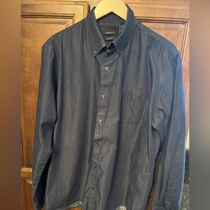 Van Heusen Men’s Button Down Shirt, Large